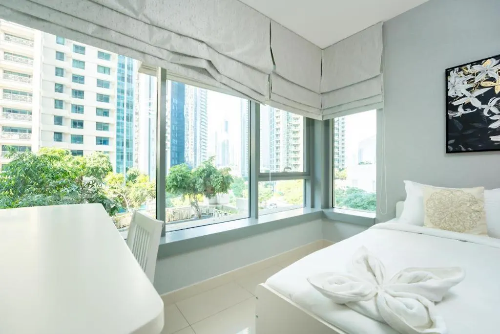 Modern Luxury 2Br At Bd 29 Blvd Apartment Dubai United Arab Emirates