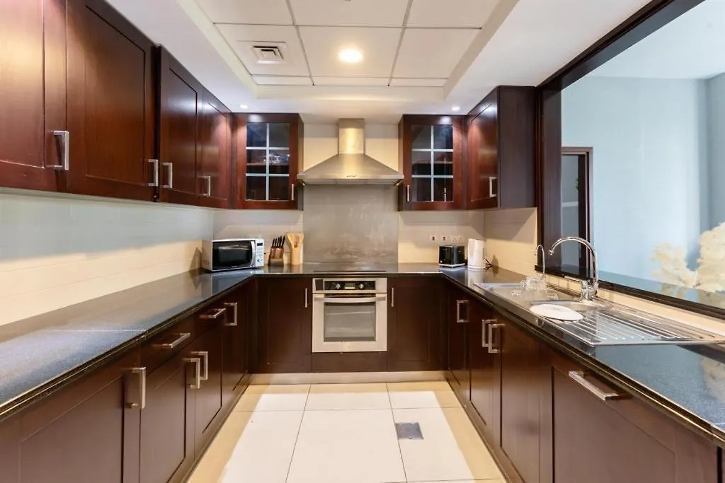 Modern Luxury 2Br At Bd 29 Blvd Apartman Dubaj