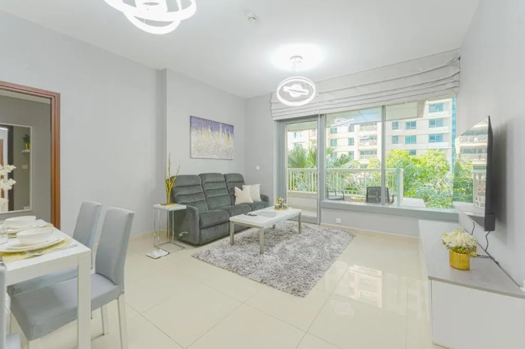 Modern Luxury 2Br At Bd 29 Blvd Apartman Dubaj