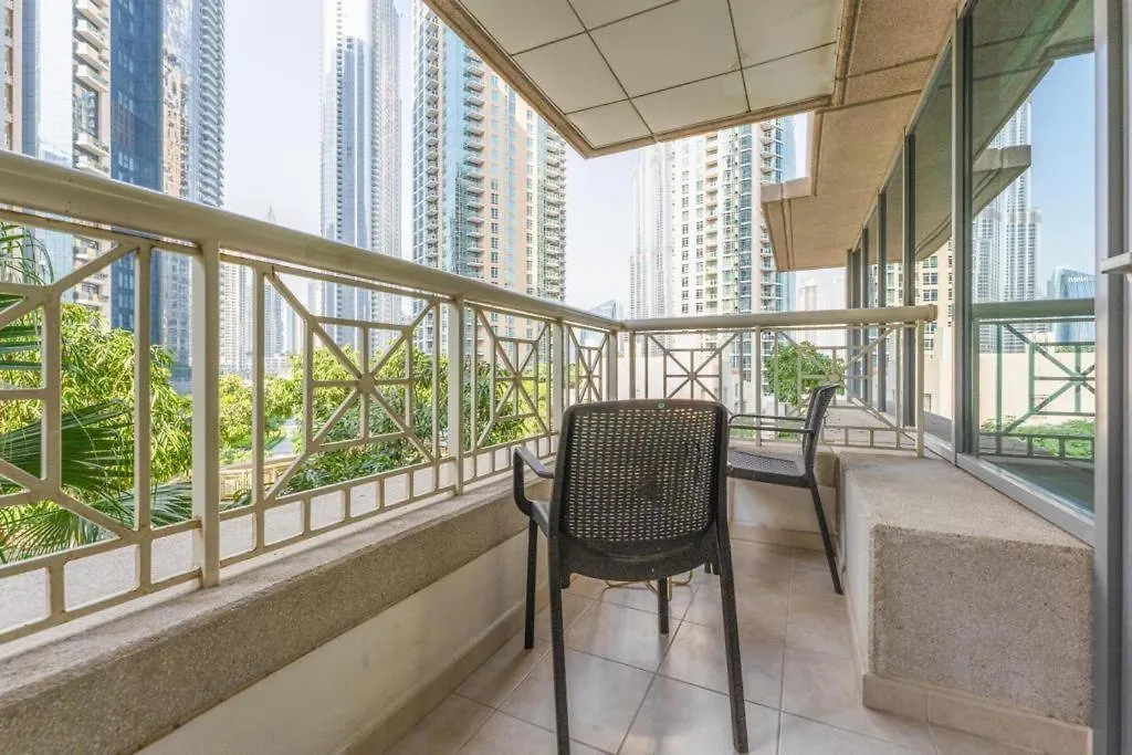 Modern Luxury 2Br At Bd 29 Blvd Apartman Dubaj